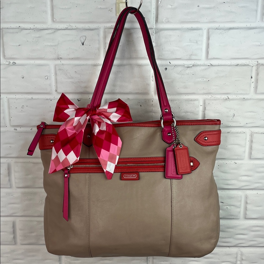 COACH DAISY SPECTATOR LEATHER EMMA TOTE BAG TAUPE PINK RED WITH BONUS Ribbon